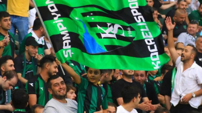 Yeşil Siyah Coşku: Birlikte Yürüdük, İnandık, Başardık