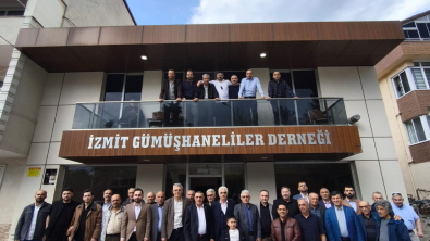 Kocaeli Gümüşhaneliler Vakfı'ndan Birlik ve Dayanışma Mesajı: Kocaeli Bayramlaşma Törenleri Coşkuyla Gerçekleşti